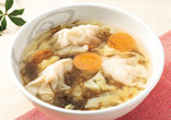餃子ともずくの酸味スープ