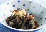 茎わかめのみぞれ和え